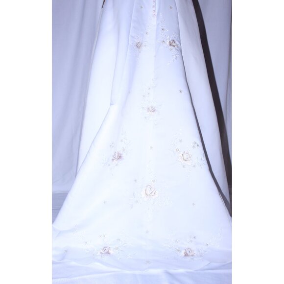 Lenovia#39304 Heavy Satin Wedding Gown with Pink Accents-Size 14-White with Pink - Picture 5 of 10